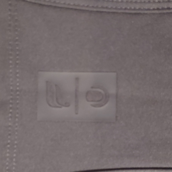 Fabletics activewear Bra - Picture 5 of 11